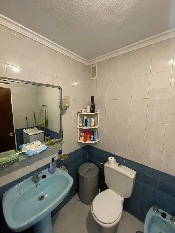 Bathroom of Apartments for sale in Vélez-Málaga  with Terrace, Furnished and Oven