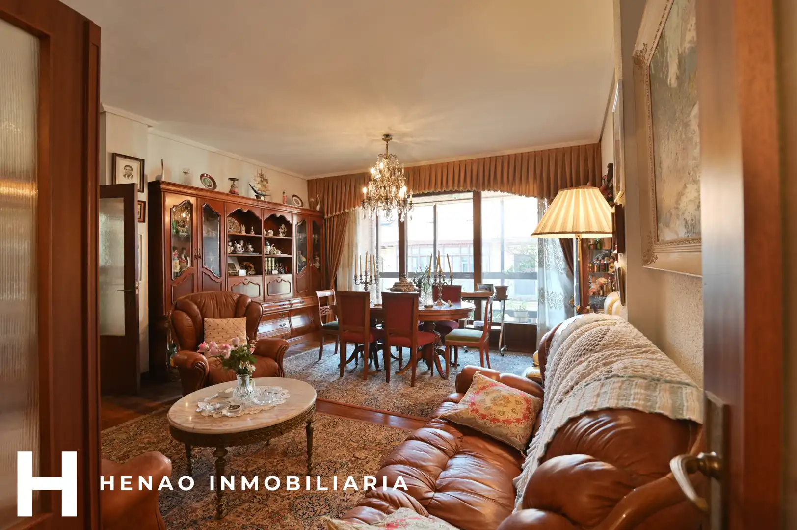 Living room of Flat for sale in Abando - Albia