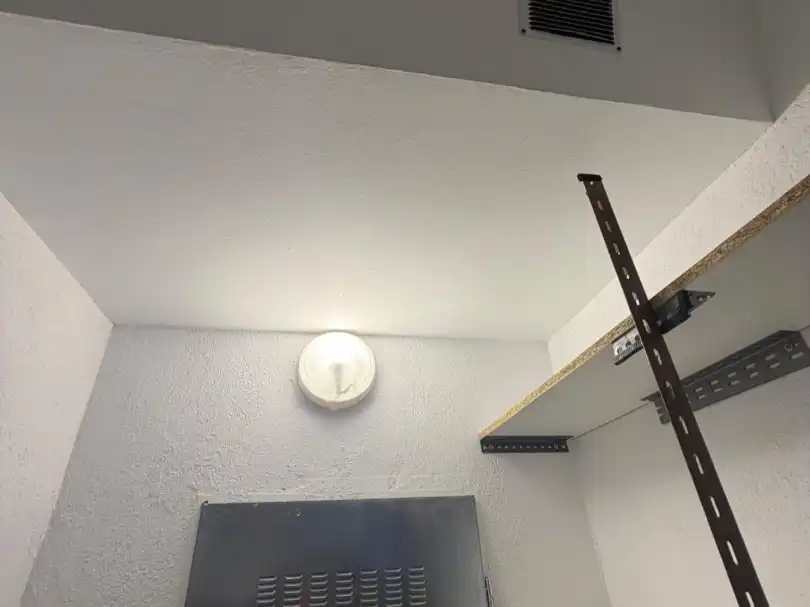 Storage room for sale in Madrid