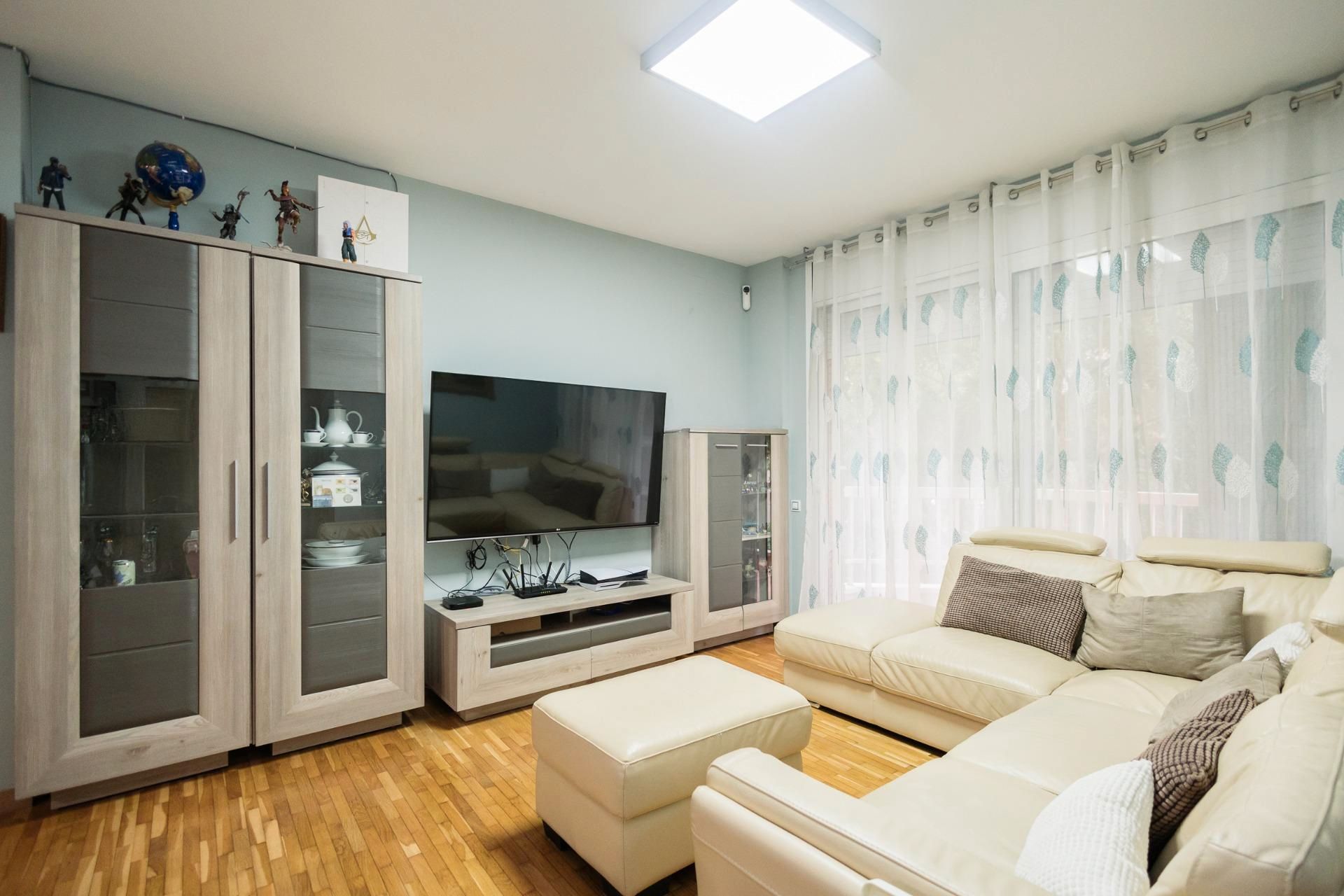 Living room of Flat for sale in  Barcelona Capital  with Air Conditioner, Heating and Parquet flooring