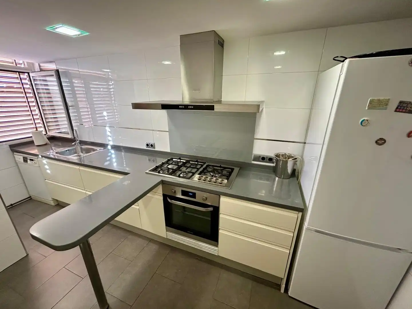 Cocina de Piso en venta en Valencia con Aire acondicionado, Calefacción y Balcón