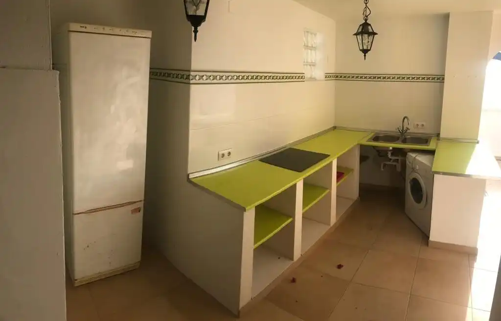 Kitchen of Houses for rent in Callosa d'en Sarrià  with Air Conditioner, Heating and Private garden