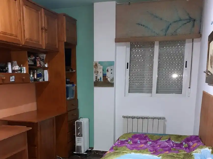 Bedroom of Flat for sale in  Granada Capital  with Air Conditioner, Terrace and Balcony