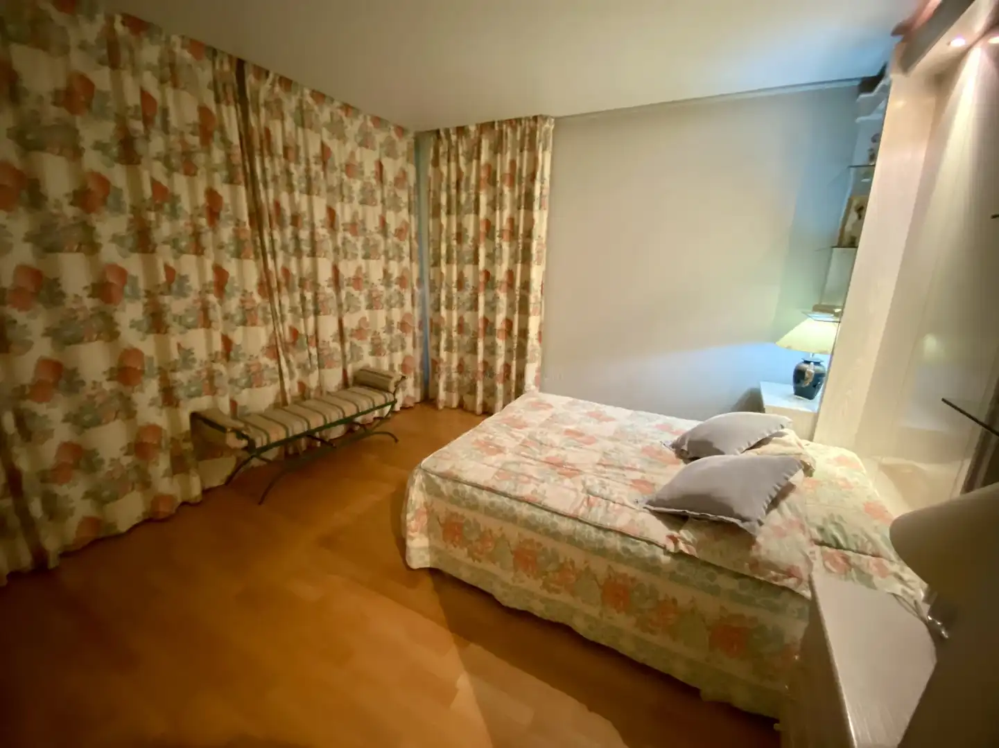 Dormitori de Casa o xalet en venda en  Logroño amb Calefacció, Jardí privat i Terrassa