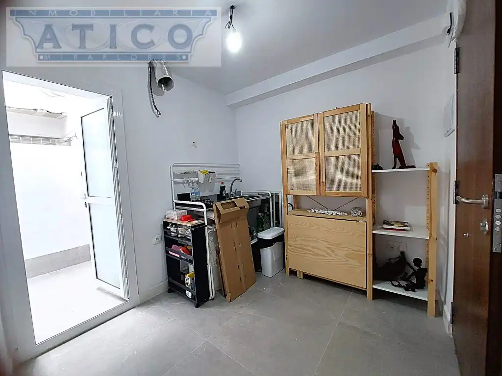 Local en venta en Sevilla