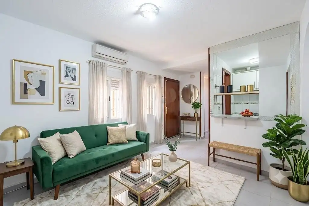 Living room of Apartments for sale in Madrid