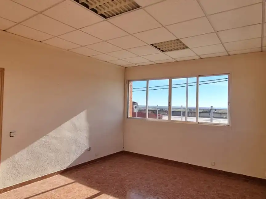 Office for sale in Cubas de la Sagra  with Air Conditioner, Heating and Alarm