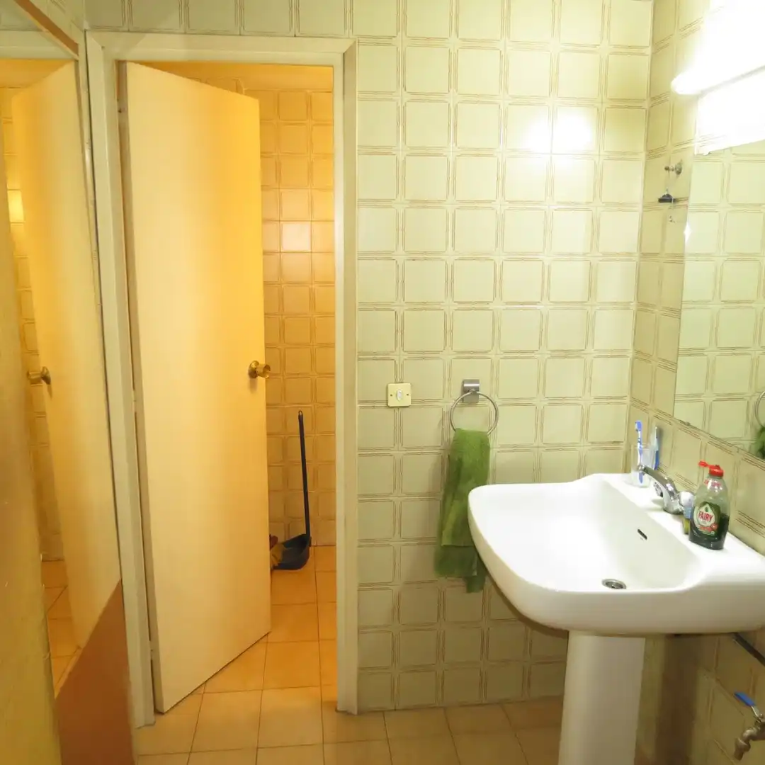 Bathroom of Commercial properties for rent in Sabadell