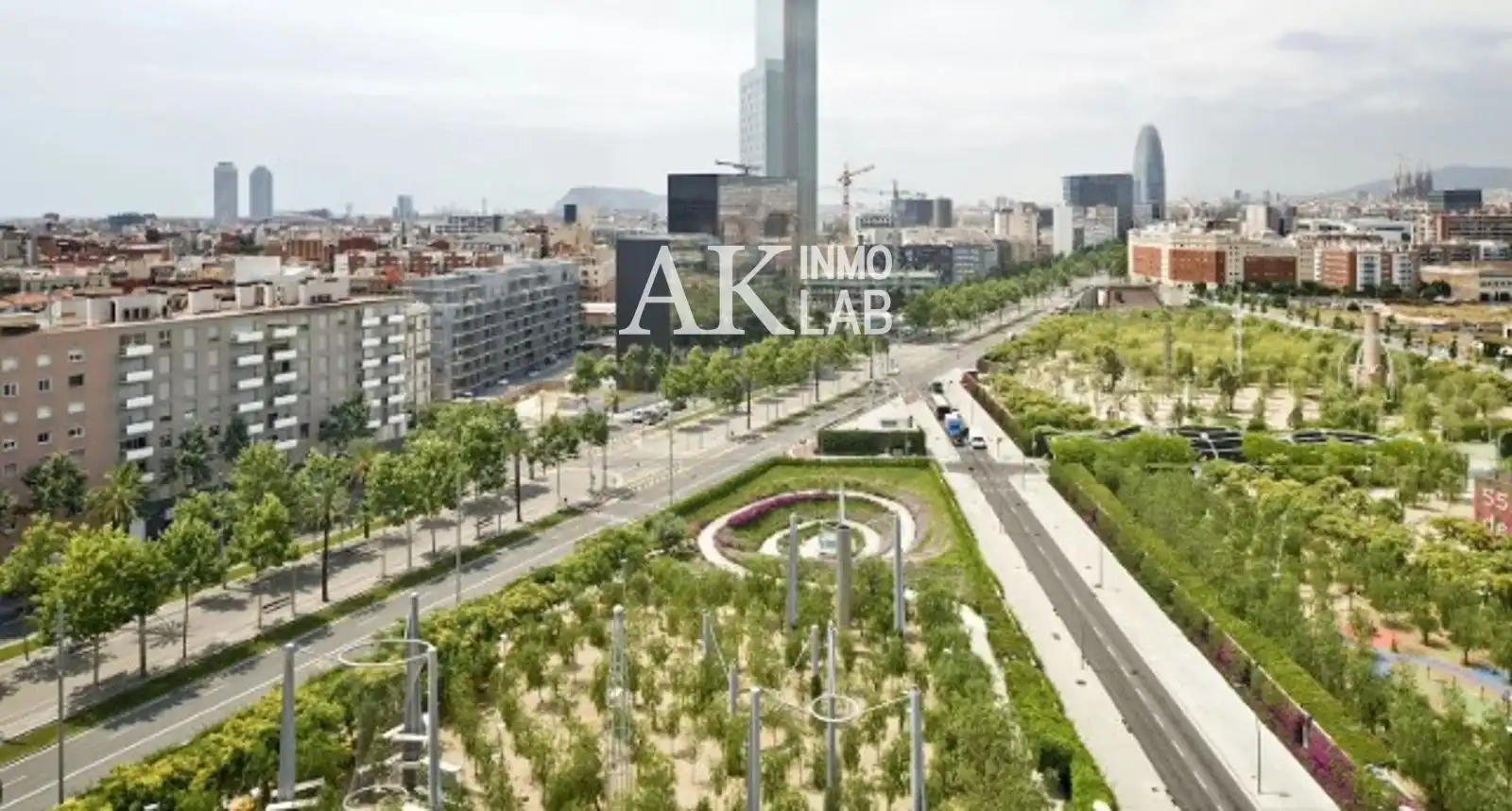 Vista exterior de Piso en venta en Barcelona con Aire acondicionado, Calefacción y Terraza