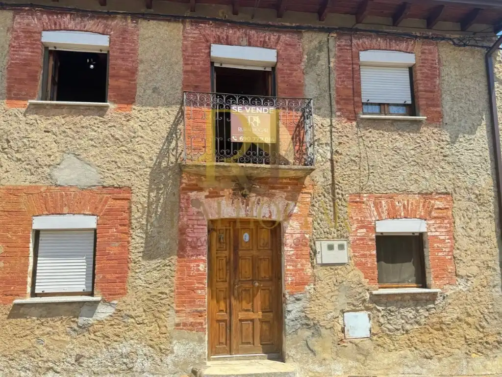 Casa o chalet en venta en Gradefes