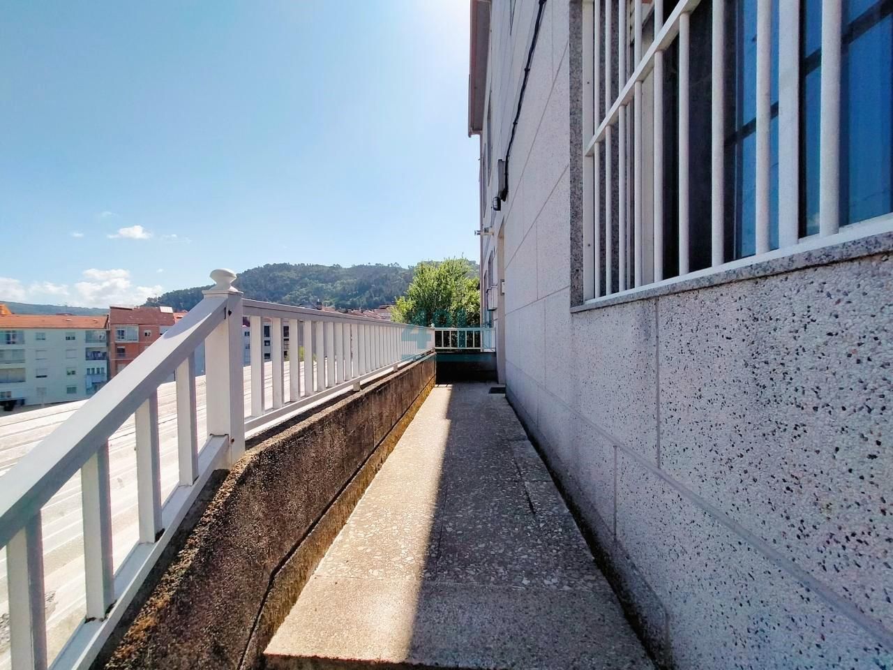 Vista exterior de Casa o xalet en venda en Ourense Capital  amb Calefacció i Traster