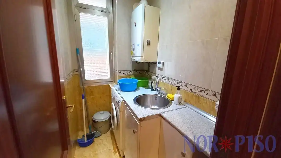 Küche von Wohnung zum Verkauf in Bilbao  mit Heizung und Balkon