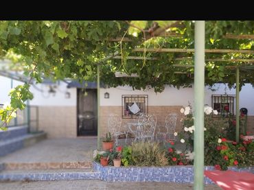 Casa rústica amb piscina en venda a Mancha Real