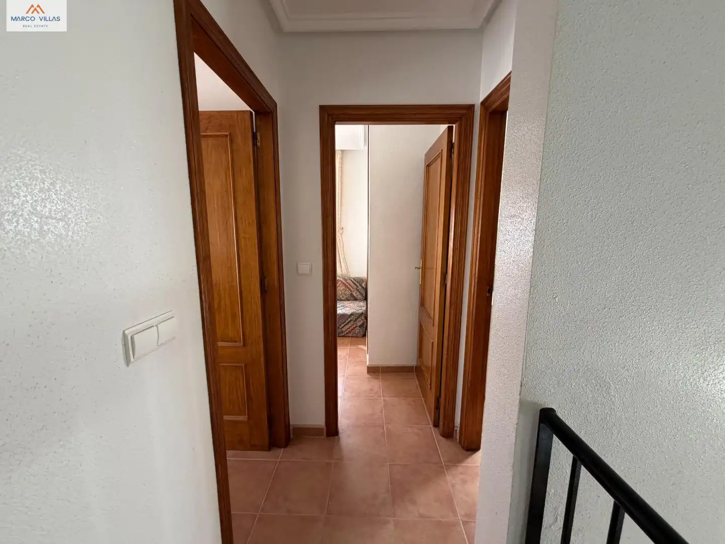 Casa adosada en venta en Guardamar del Segura con Jardín privado, Terraza y Amueblado