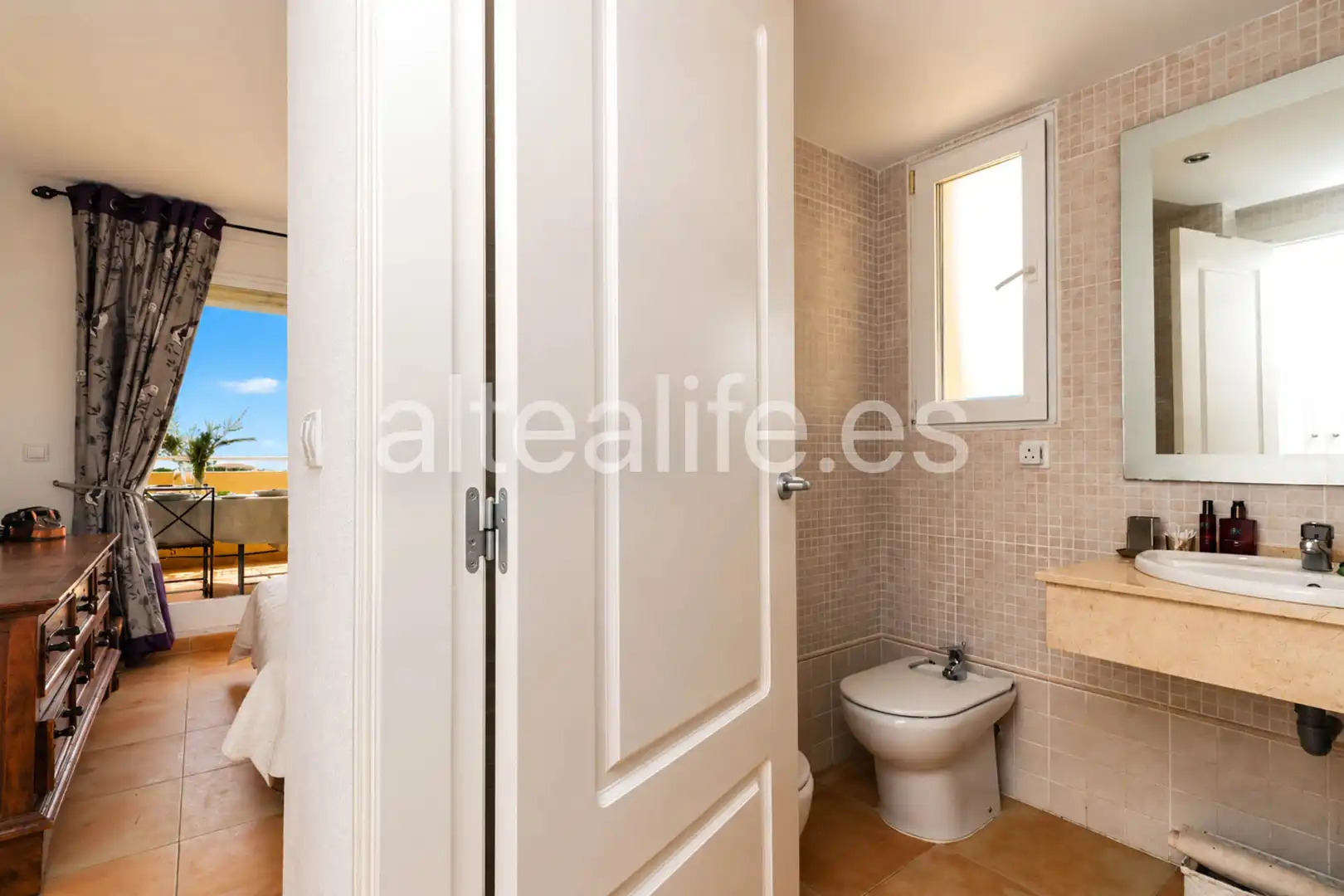 Baño de Apartamento de alquiler en Altea con Terraza, Amueblado y Horno
