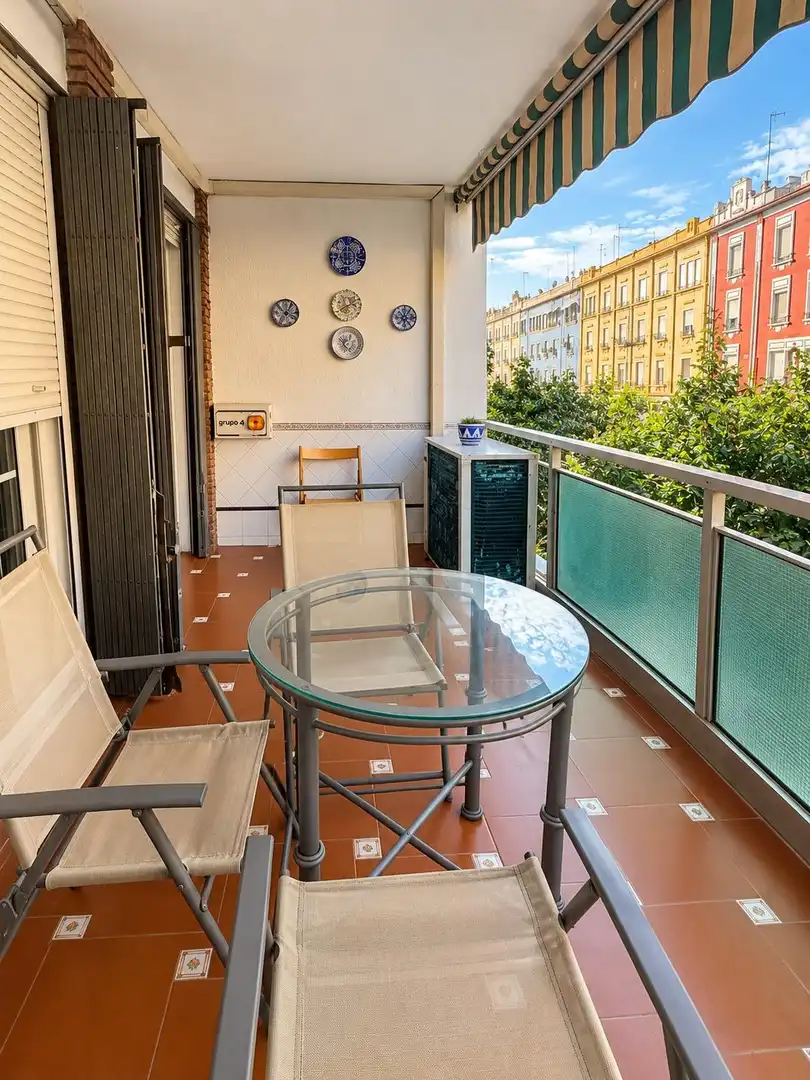 Terraza de Piso de alquiler en Poniente-Sur