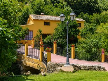 Casa con piscina en venta en Ojén pueblo