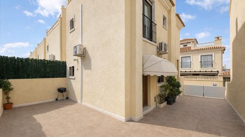 Foto 3 de Casa o xalet en venda a Escandinavia, 41, Gran Vista - Olivo de Oro, Santa Pola