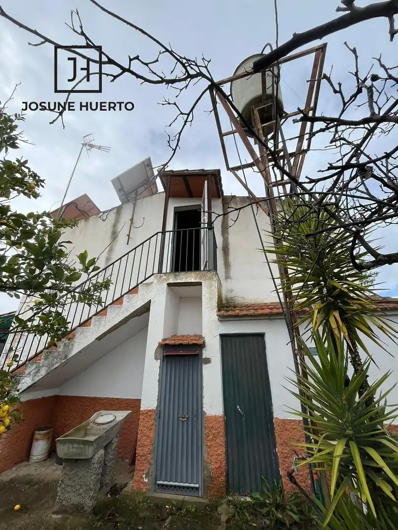 Vista exterior de Finca rústica en venta en Quintana de la Serena con Calefacción y Jardín privado