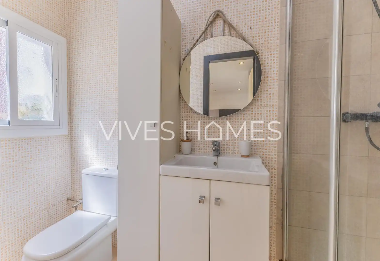 Baño de Piso en venta en Caldes d'Estrac con Calefacción, Terraza y Balcón