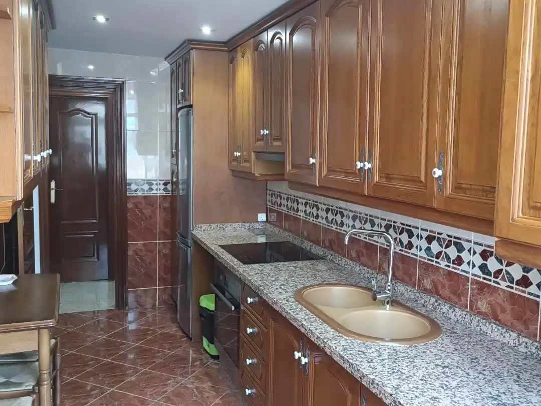 Küche von Wohnung zur Miete in  Granada Capital mit Balkon