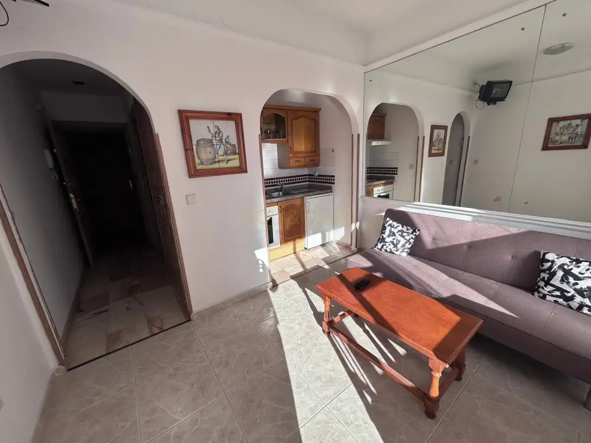 Vivienda con piscina en venta en Los Nidos, imagen 7