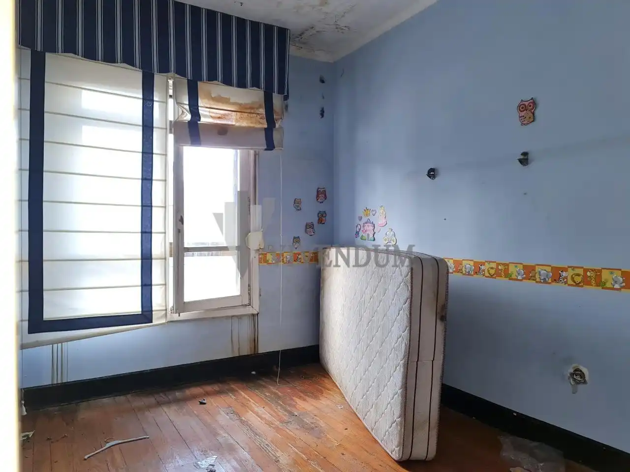Bedroom of Buildings for sale in Vigo 