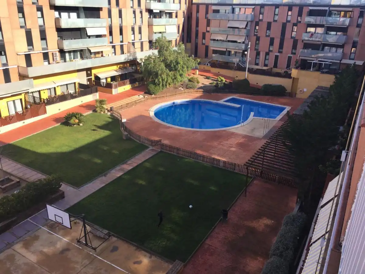 Apartamento de alquiler en Zona Esportiva