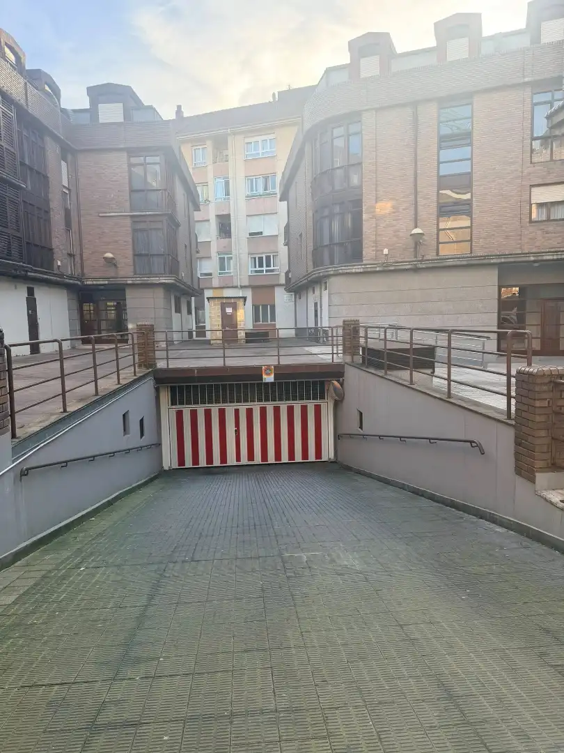 Parking de Garaje en venta en Torrelavega 