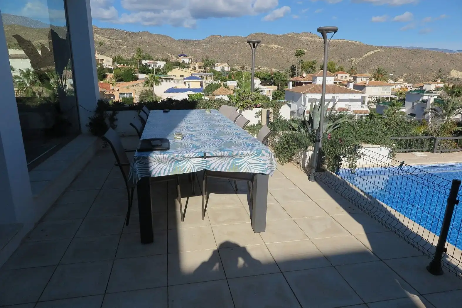 Terrassa de Casa o xalet en venda en El Campello amb Aire condicionat, Calefacció i Jardí privat