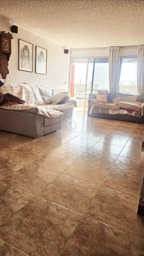 Living room of Flat for sale in Palamós  with Heating and Terrace