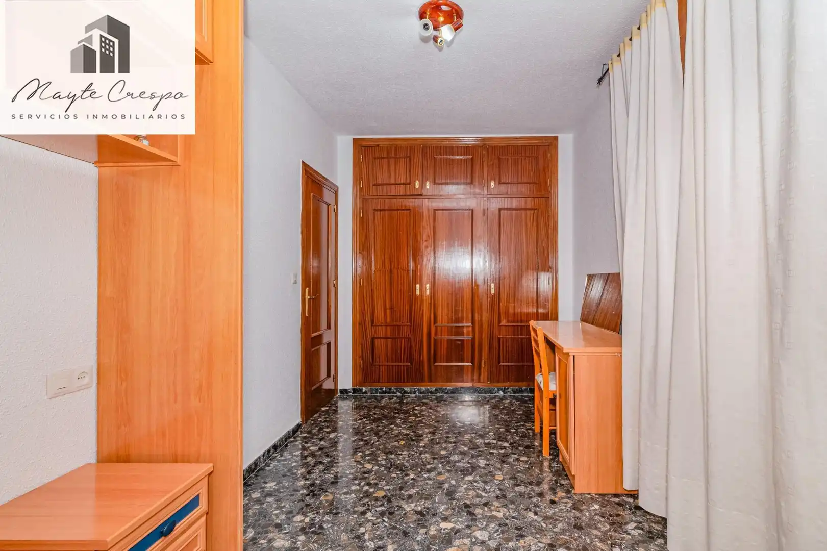 Flat for sale in Loja  with Furnished and Balcony