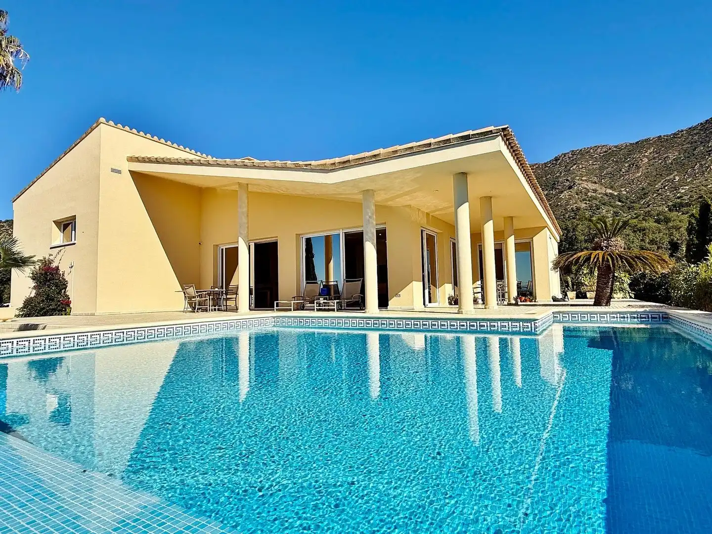 Chalet con piscina en venta en Palau-saverdera, imagen 6