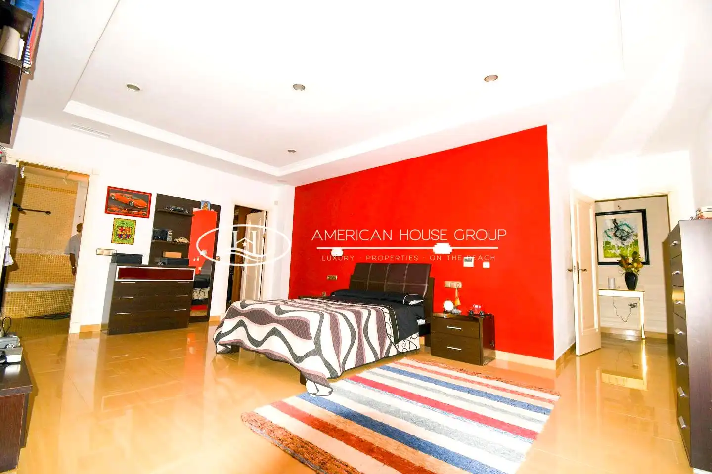 Bedroom of Houses for sale in Chiclana de la Frontera  with Air Conditioner, Heating and Private garden