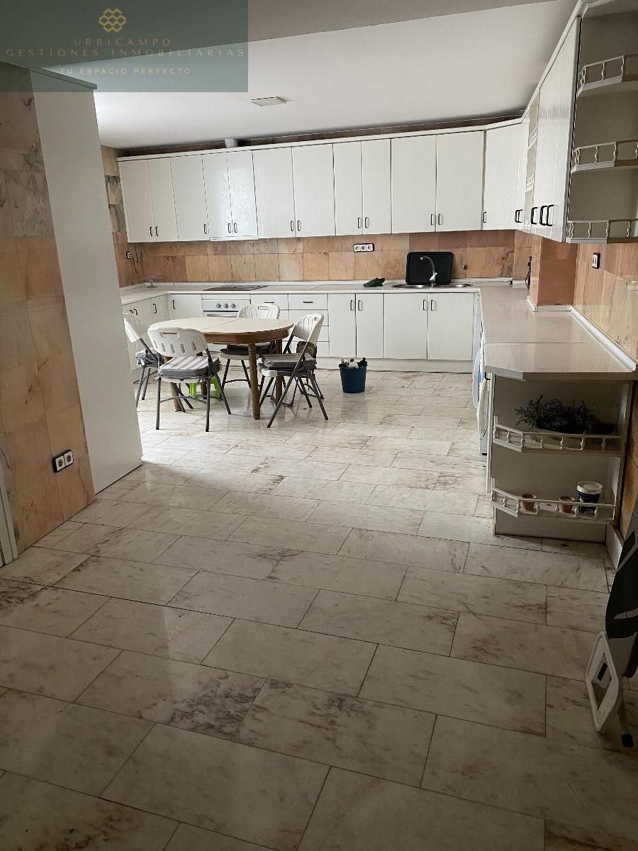 Cuina de Pis en venda en Mérida amb Calefacció i Balcó