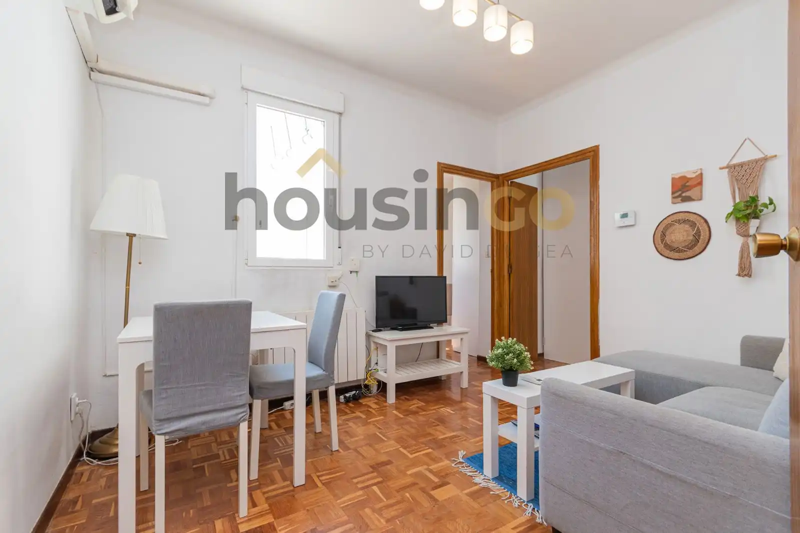 Vista exterior de Piso de alquiler en Madrid con Aire acondicionado, Calefacción y Parquet