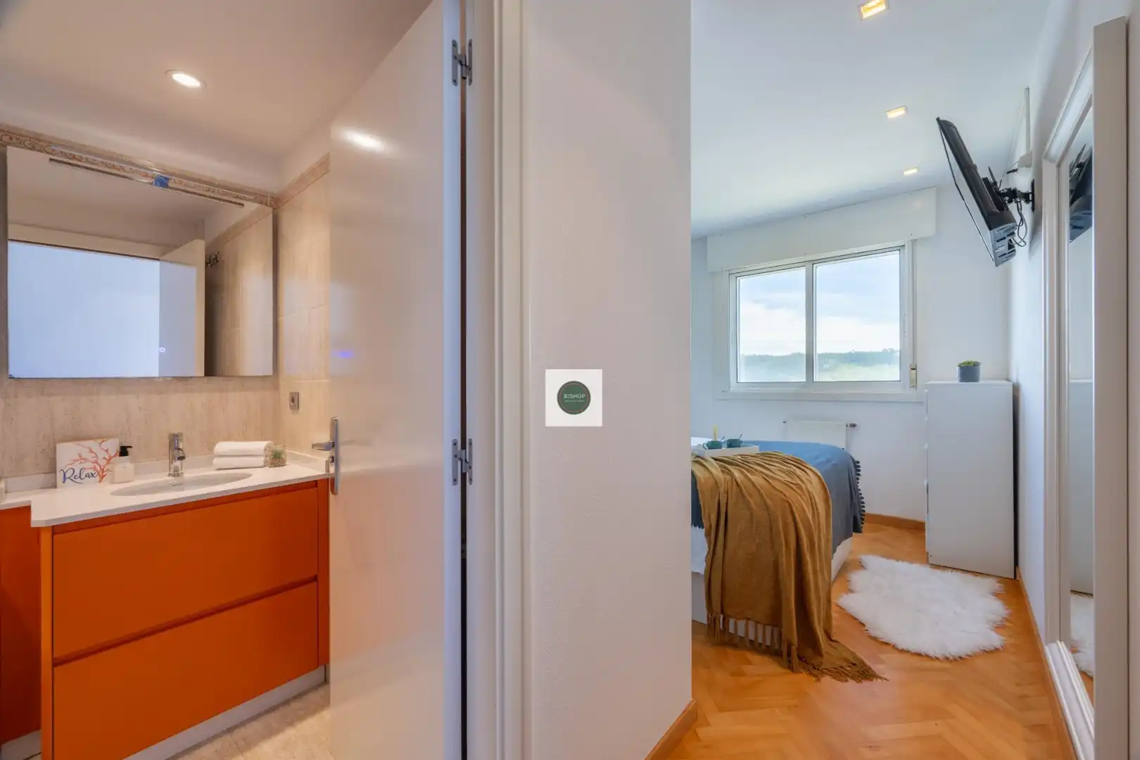 Habitación de Piso en venta en A Coruña Capital  con Calefacción y Trastero