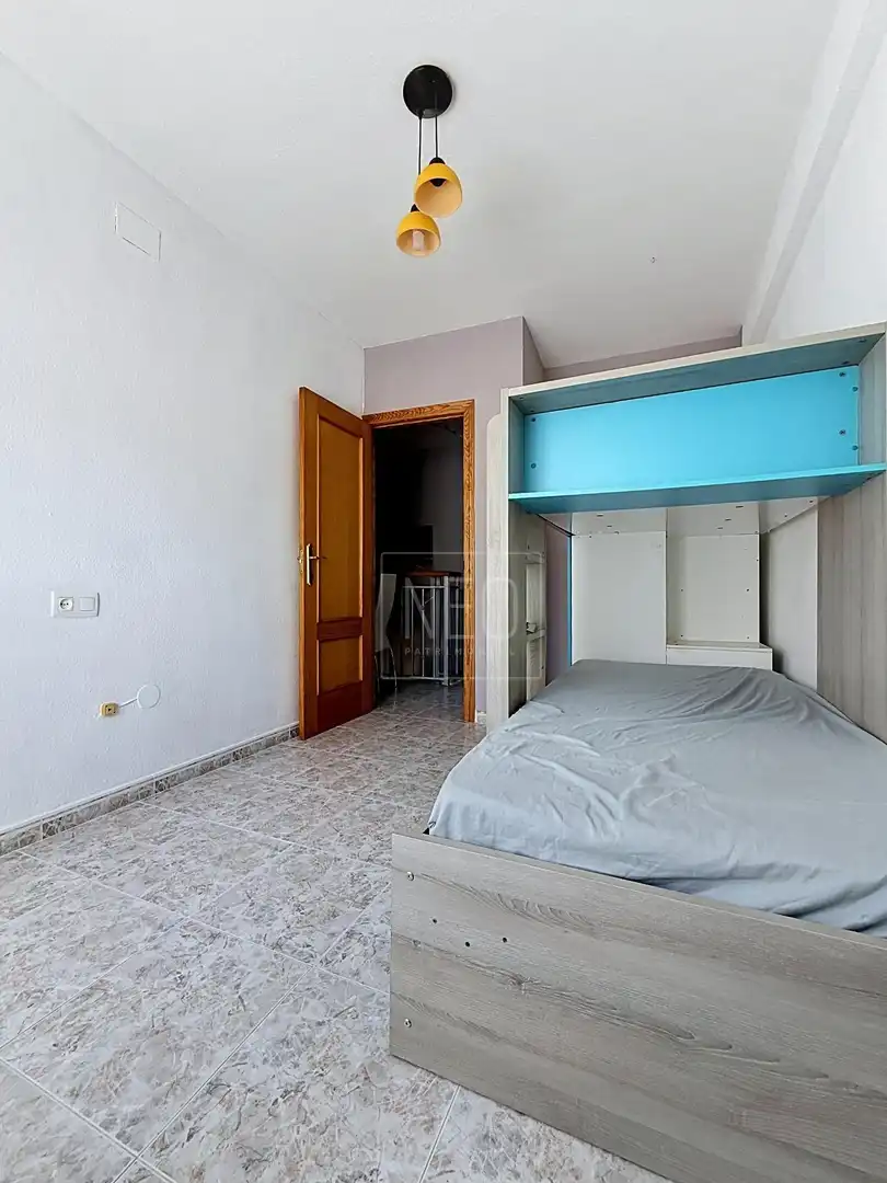 Dormitori de Casa adosada en venda en Las Gabias amb Aire condicionat