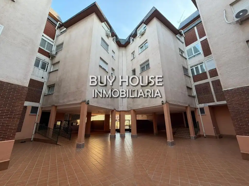 Vista exterior de Pis en venda en Illescas