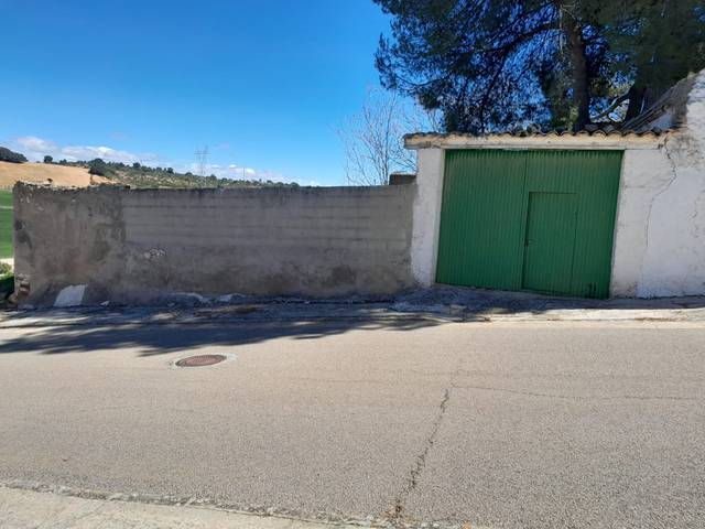 Terreno residencial en Venta en Calle Honda, 20 en Vallhermoso de la Fuente