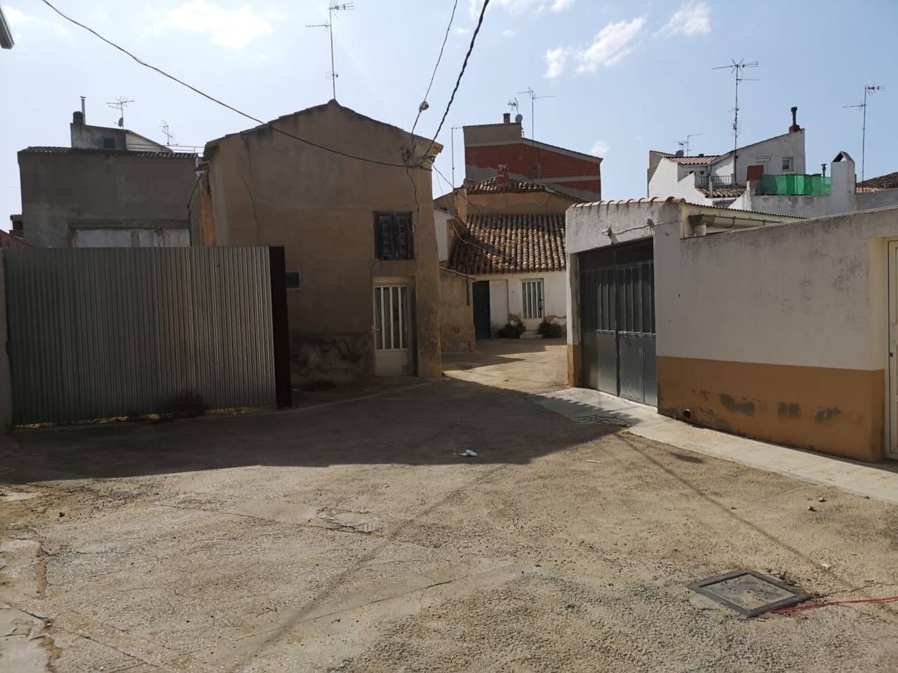 Vista exterior de Casa o xalet en venda en Casas-Ibáñez