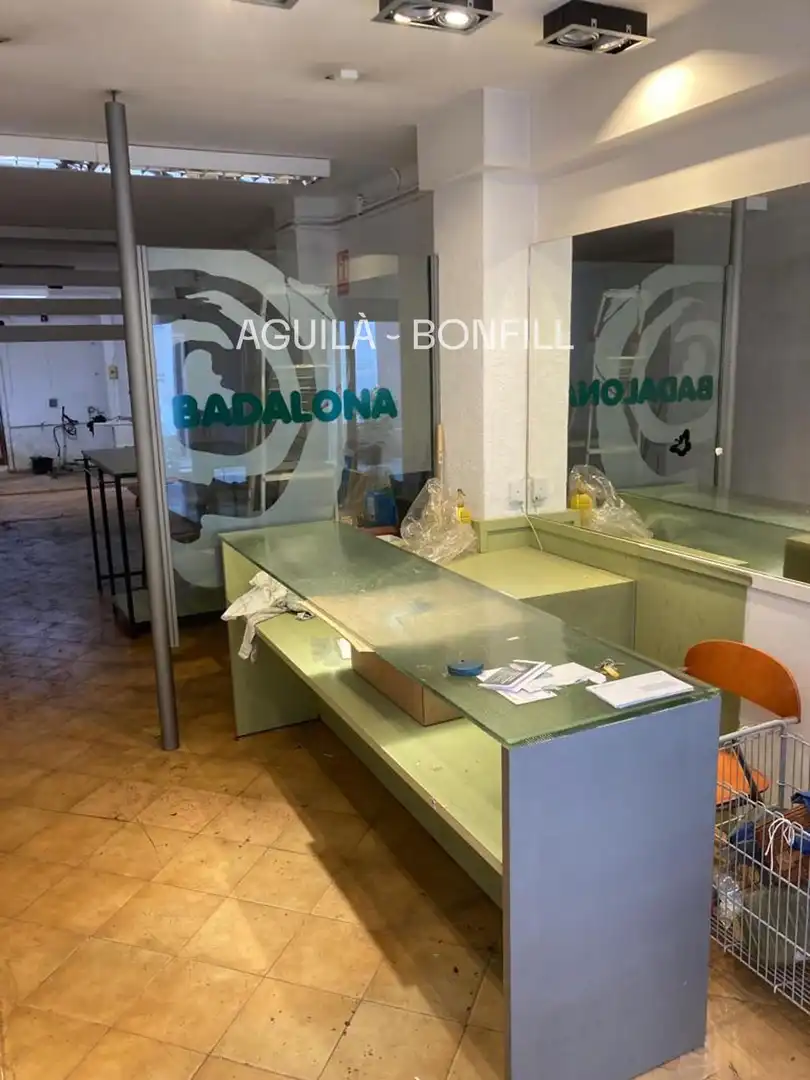 Commercial properties for rent in Badalona