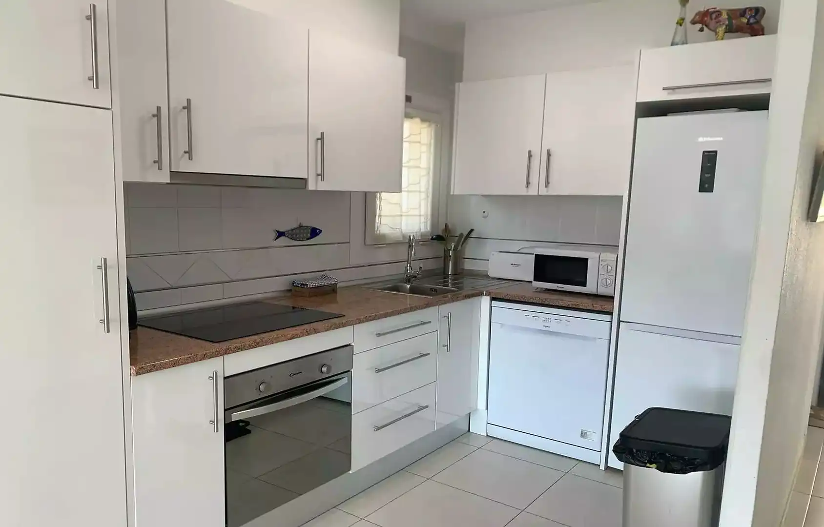 Küche von Wohnung zum Verkauf in Roses mit Klimaanlage, Heizung und Terrasse
