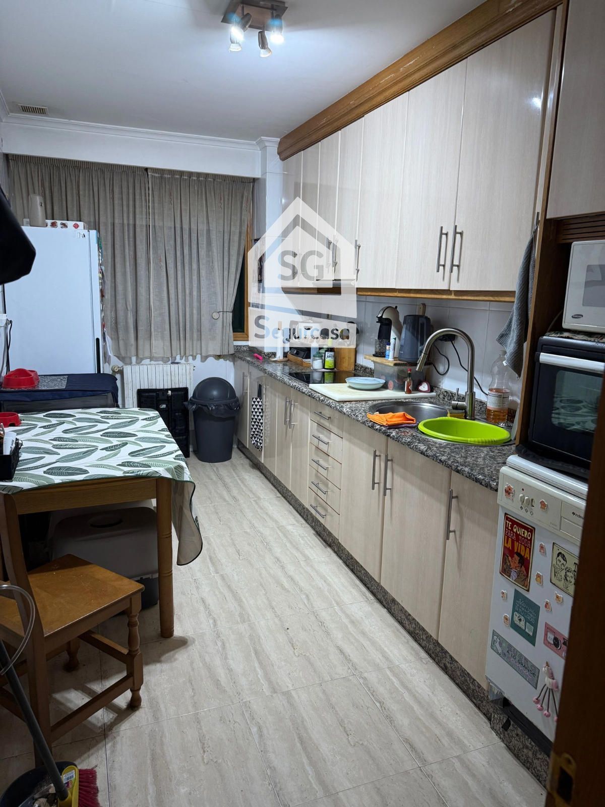 Cuina de Pis en venda en Ourense Capital  amb Calefacció