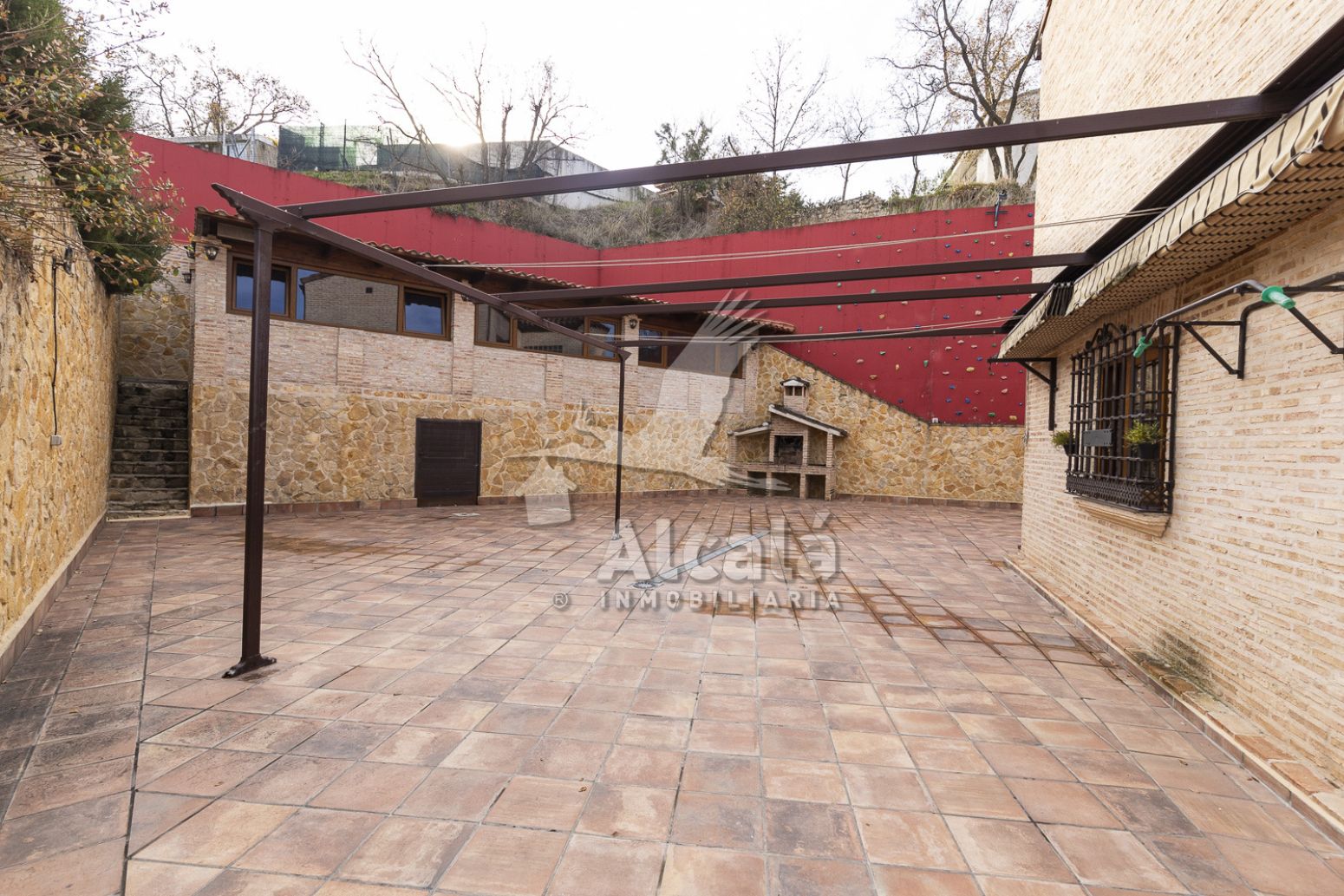 Terrace of House or chalet for sale in Villalbilla  with Air Conditioner, Heating and Swimming Pool