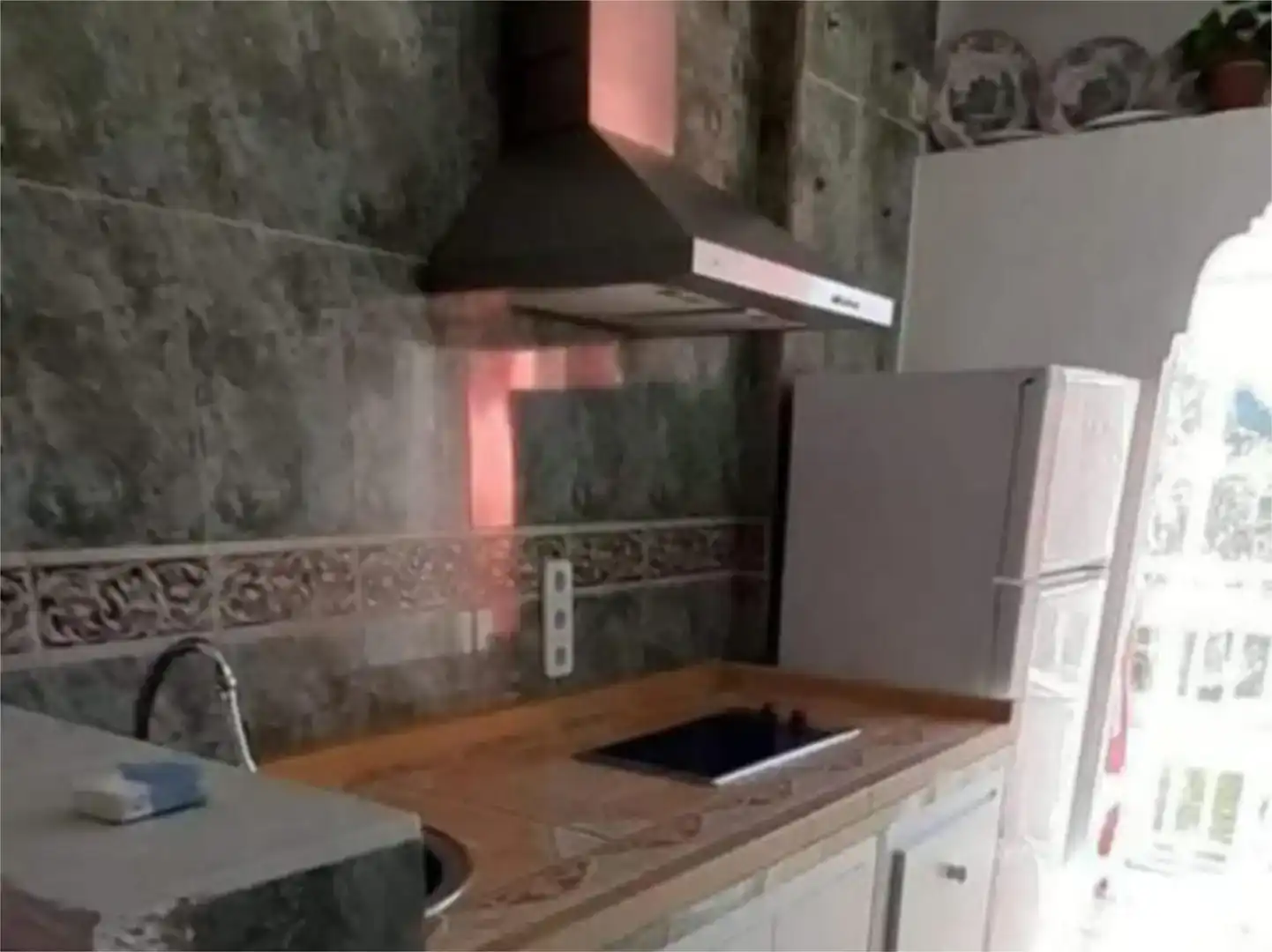 Cuina de Apartament en venda en Benalmádena amb Moblat i Balcó