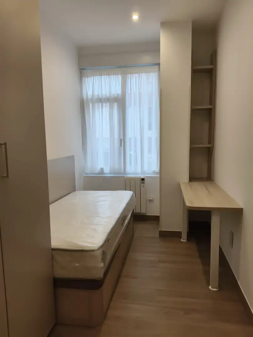 Dormitori de Pis de lloguer en Entrambasaguas amb Calefacció, Traster i Moblat