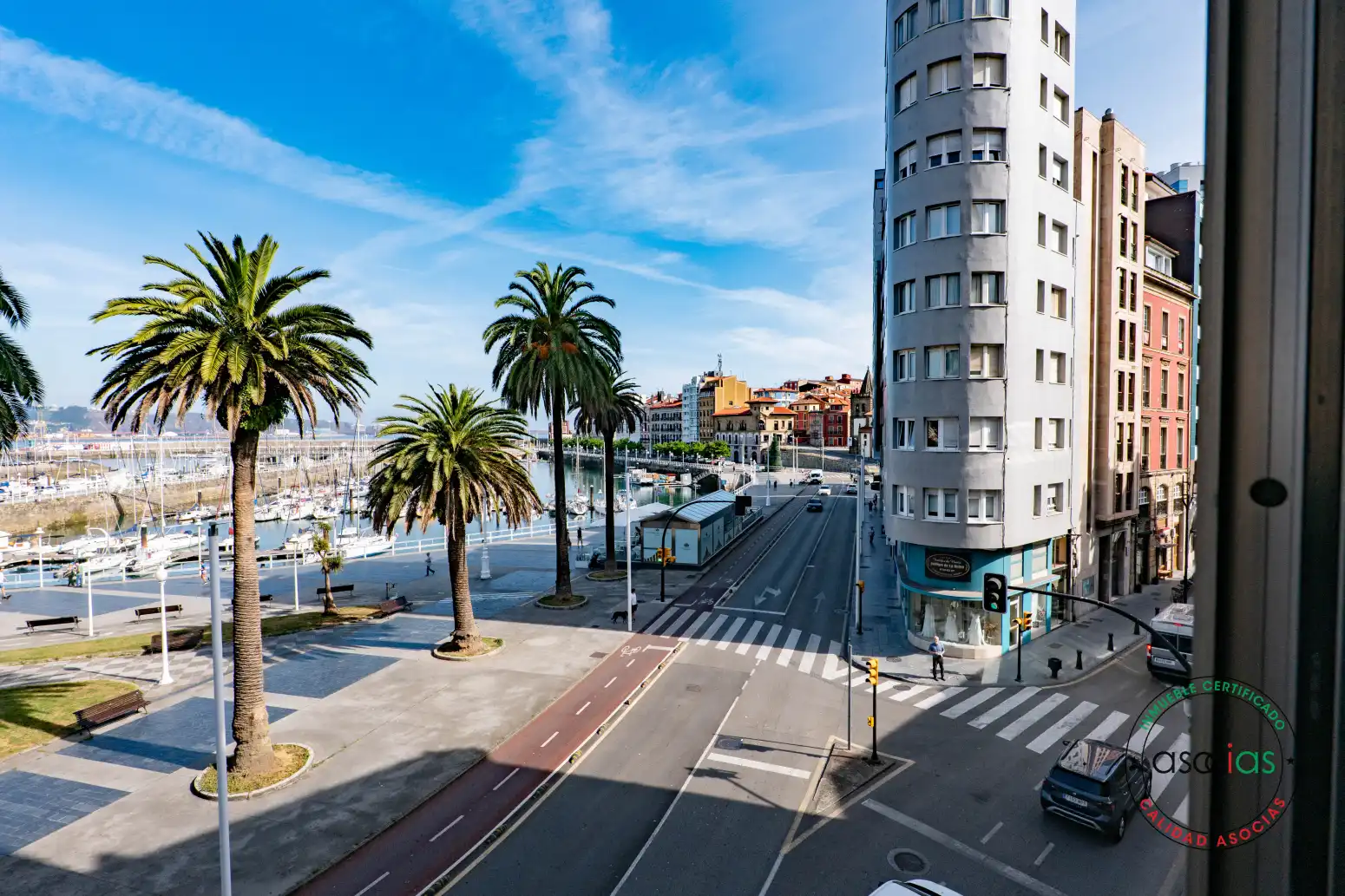 Vista exterior de Pis en venda en Gijón  amb Calefacció i Parquet