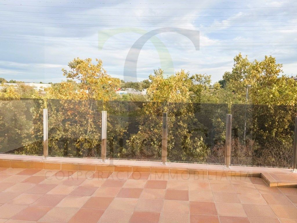 Terrassa de Casa o xalet en venda en Manresa amb Jardí privat, Terrassa i Forn
