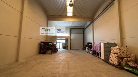 Foto 2 von Fabrikhallen zum Verkauf in Calle del Romero, Cartuja Baja, Zaragoza Capital